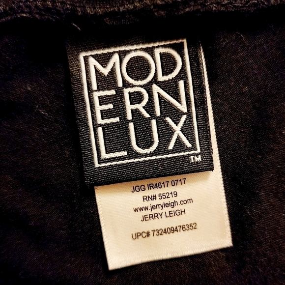 Modern Lux Black Jack-O-Lantern Women's Large L Halloween Tee T-Shirt October - Picture 4 of 6